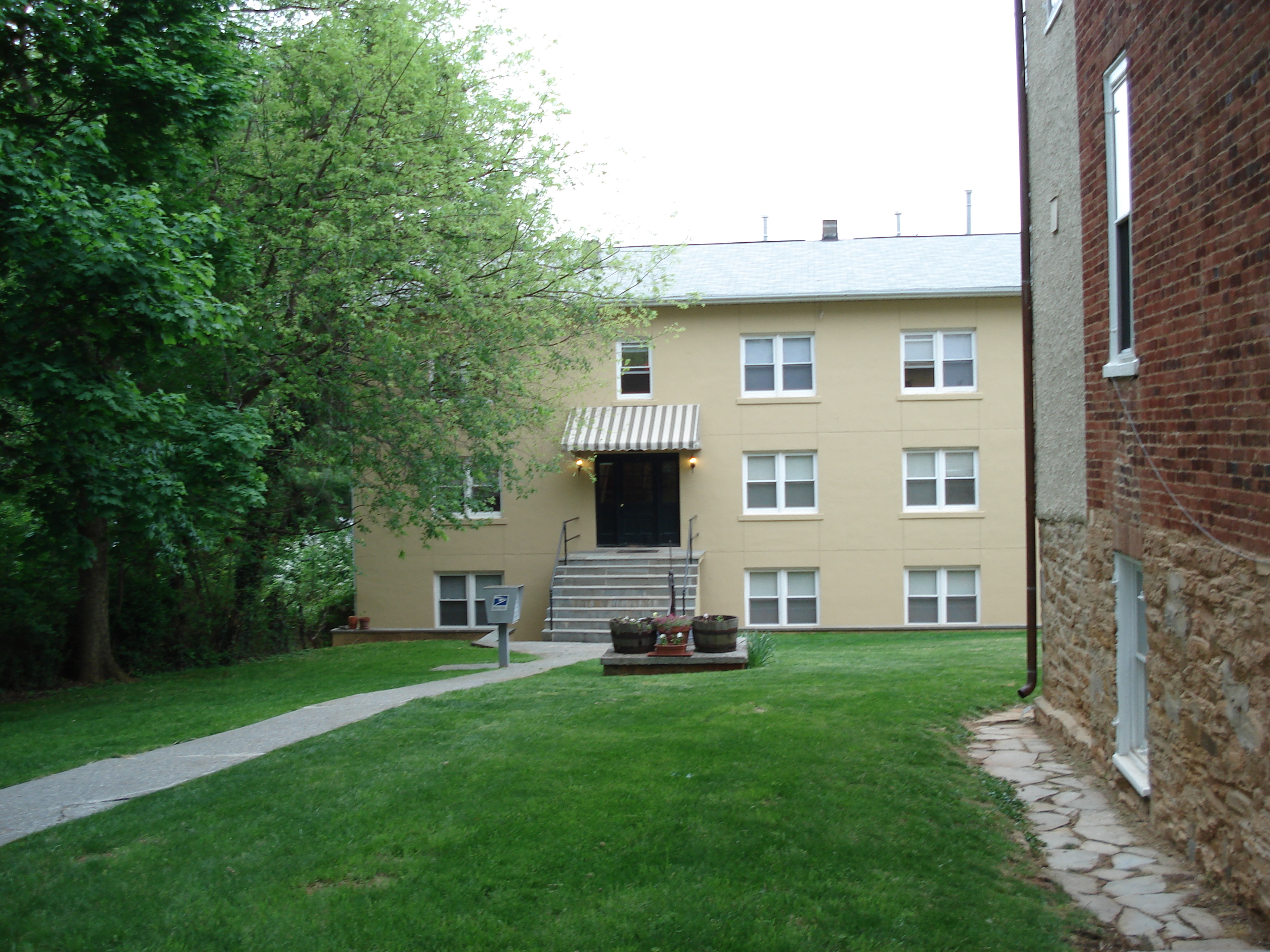 Property thumbnail image